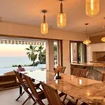 Villa Prestigious With An Incredible Sea View Saint-Raphaël