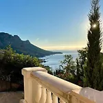 Prestigious With An Incredible Sea View Villa Saint-Raphaël