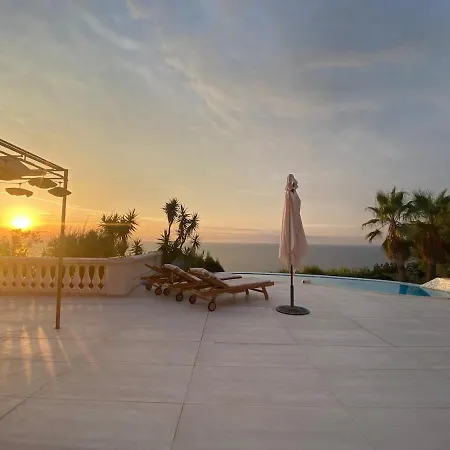 Luxueuse Panoramique, Vue Imprenable Sur La Mer, Piscine, 6 à Anthéor * Saint-Raphaël