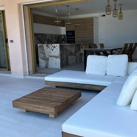 Luxueuse Panoramique, Vue Imprenable Sur La Mer, Piscine, 6 à Anthéor Saint-Raphaël