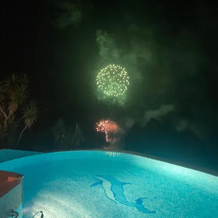 Luxueuse Panoramique, Vue Imprenable Sur La Mer, Piscine, 6 à Anthéor