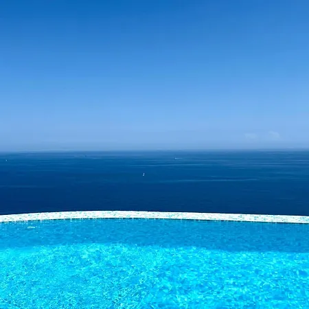 Villa Luxueuse Panoramique, Vue Imprenable Sur La Mer, Piscine, 6 à Anthéor