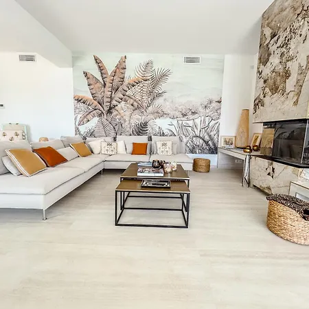 Villa Luxueuse Panoramique, Vue Imprenable Sur La Mer, Piscine, 6 à Anthéor *