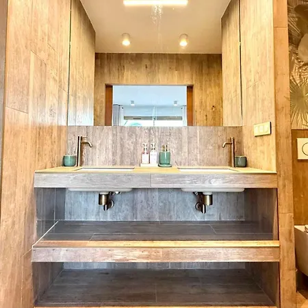 Luxueuse Panoramique, Vue Imprenable Sur La Mer, Piscine, 6 à Anthéor Villa *