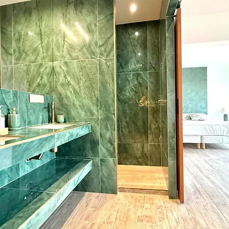 Luxueuse Panoramique, Vue Imprenable Sur La Mer, Piscine, 6 à Anthéor * Saint-Raphaël