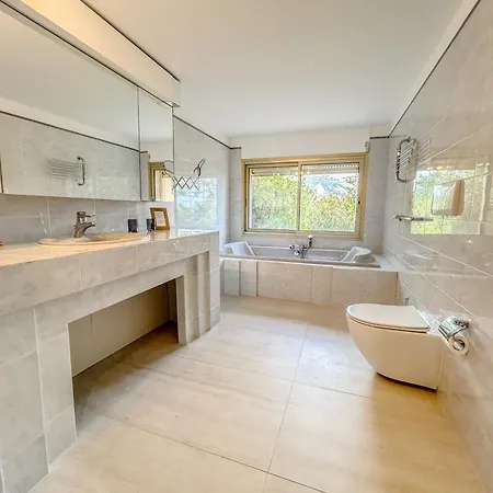Villa Luxueuse Panoramique, Vue Imprenable Sur La Mer, Piscine, 6 à Anthéor Saint-Raphaël