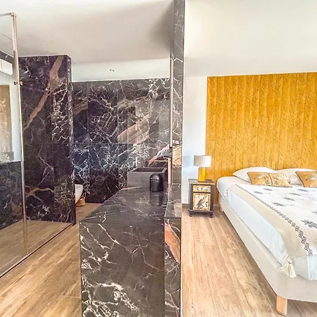 Villa Luxueuse Panoramique, Vue Imprenable Sur La Mer, Piscine, 6 à Anthéor