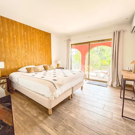 Villa Luxueuse Panoramique, Vue Imprenable Sur La Mer, Piscine, 6 à Anthéor